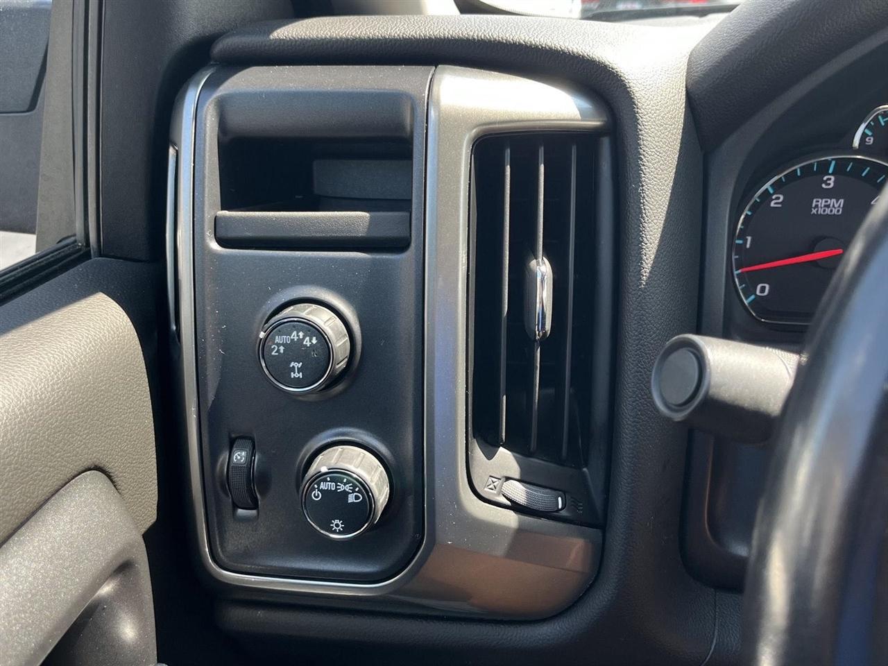 Chevrolet Silverado 1500 LT Dbl Cab 4WD 2019