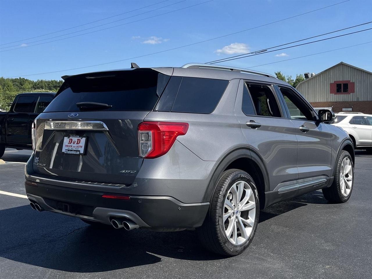 Ford Explorer Platinum AWD 2021