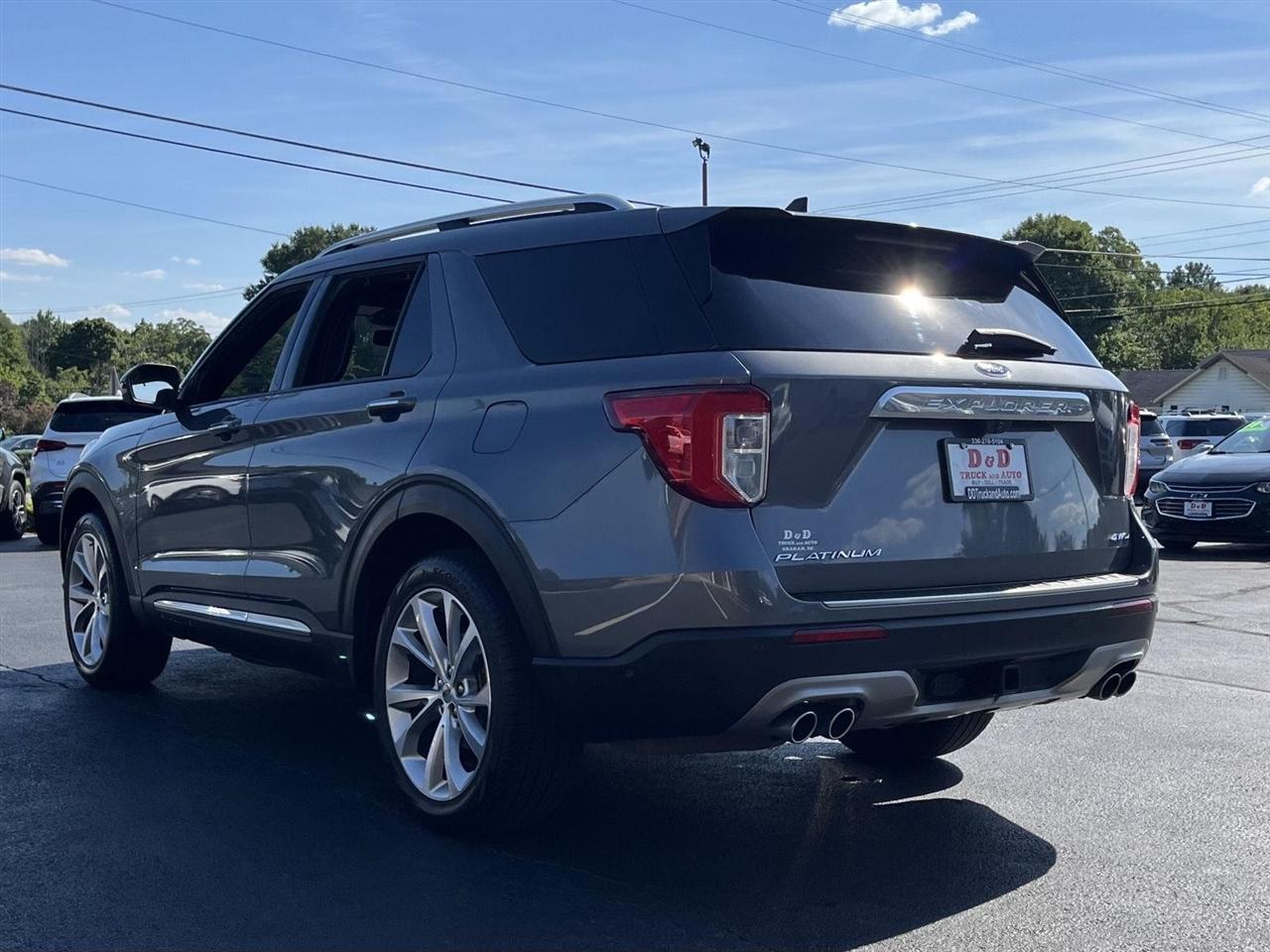 Ford Explorer Platinum AWD 2021