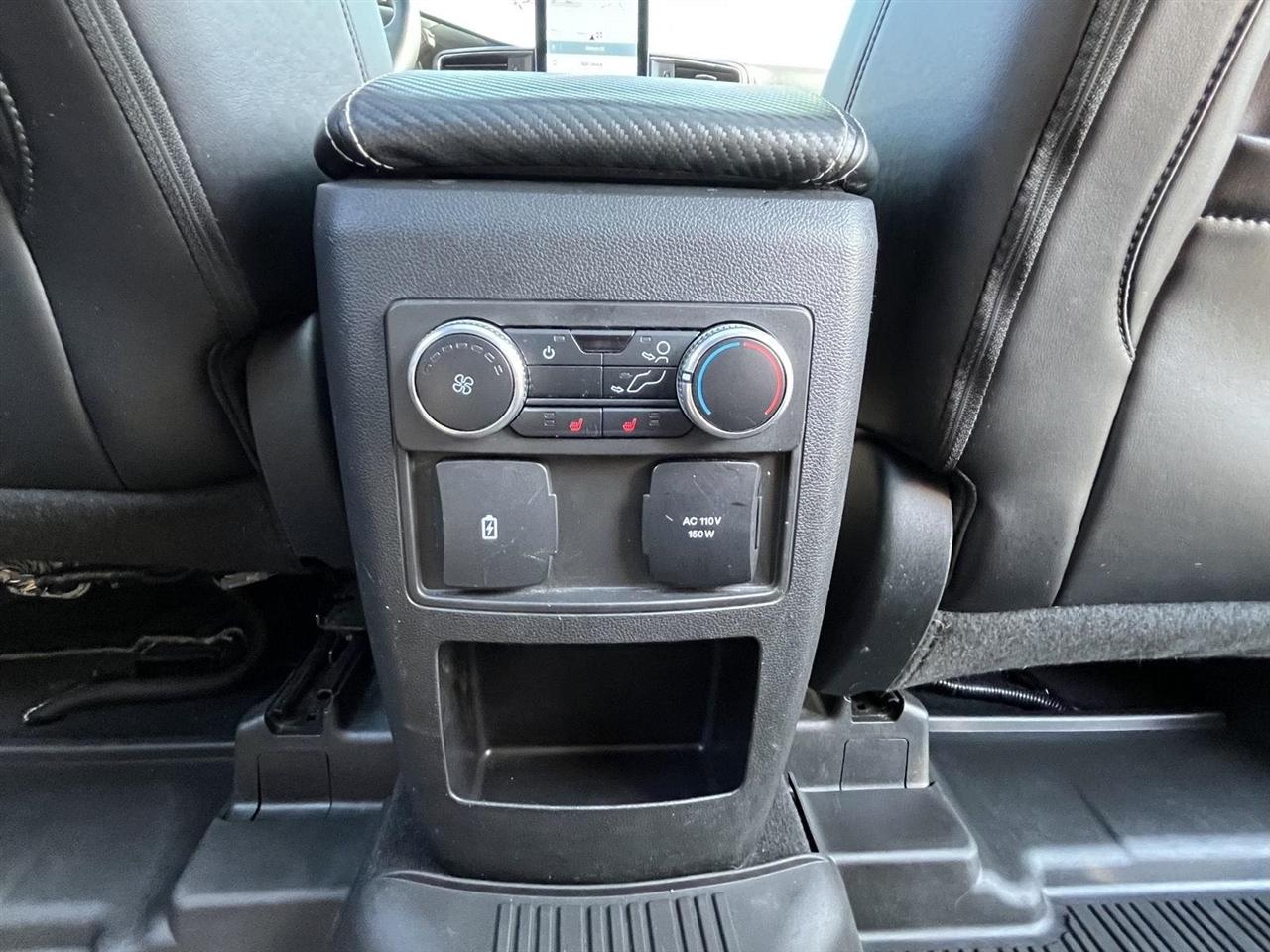 Ford Explorer Platinum AWD 2021