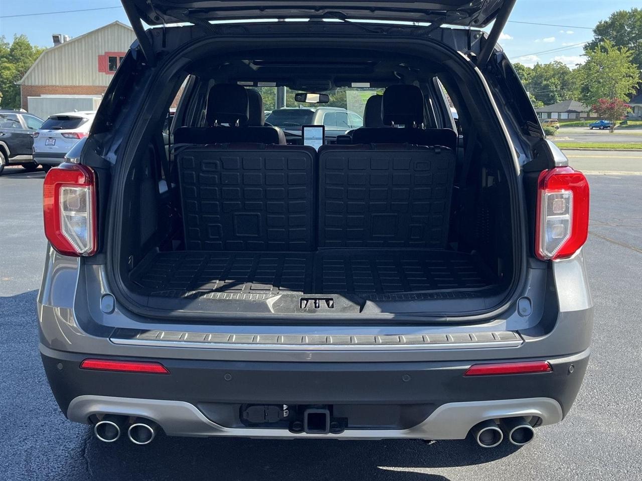 Ford Explorer Platinum AWD 2021