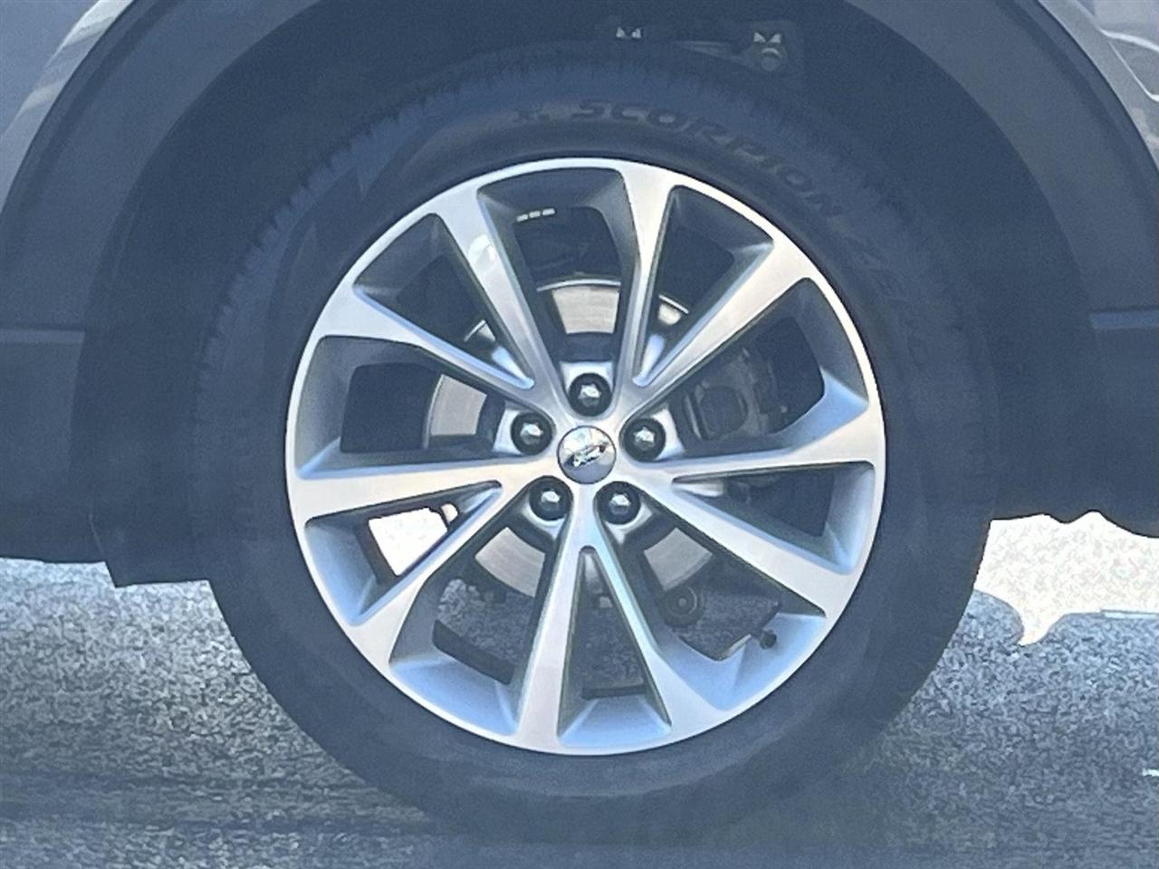Ford Explorer Platinum AWD 2021