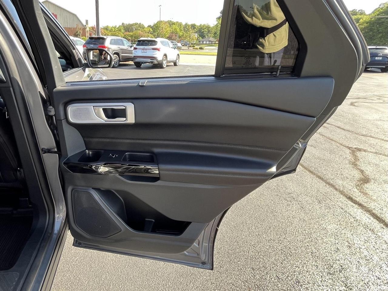 Ford Explorer Platinum AWD 2021