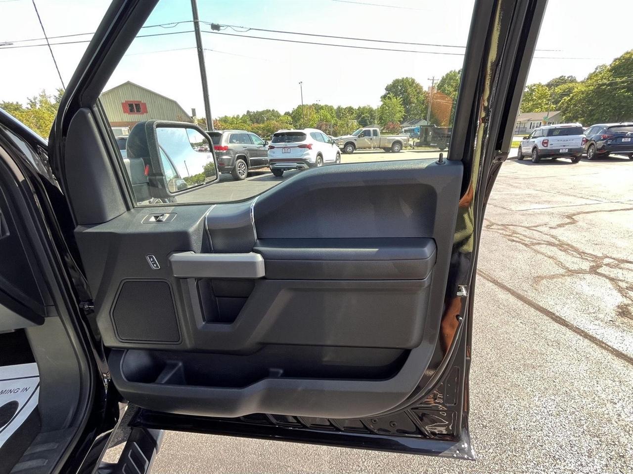Ford F-150 XLT SuperCrew 6.5-ft. Bed 4WD 2017