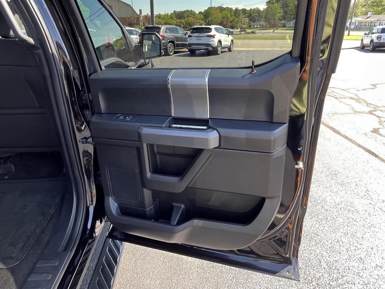 Ford F-150 XLT SuperCrew 6.5-ft. Bed 4WD 2017