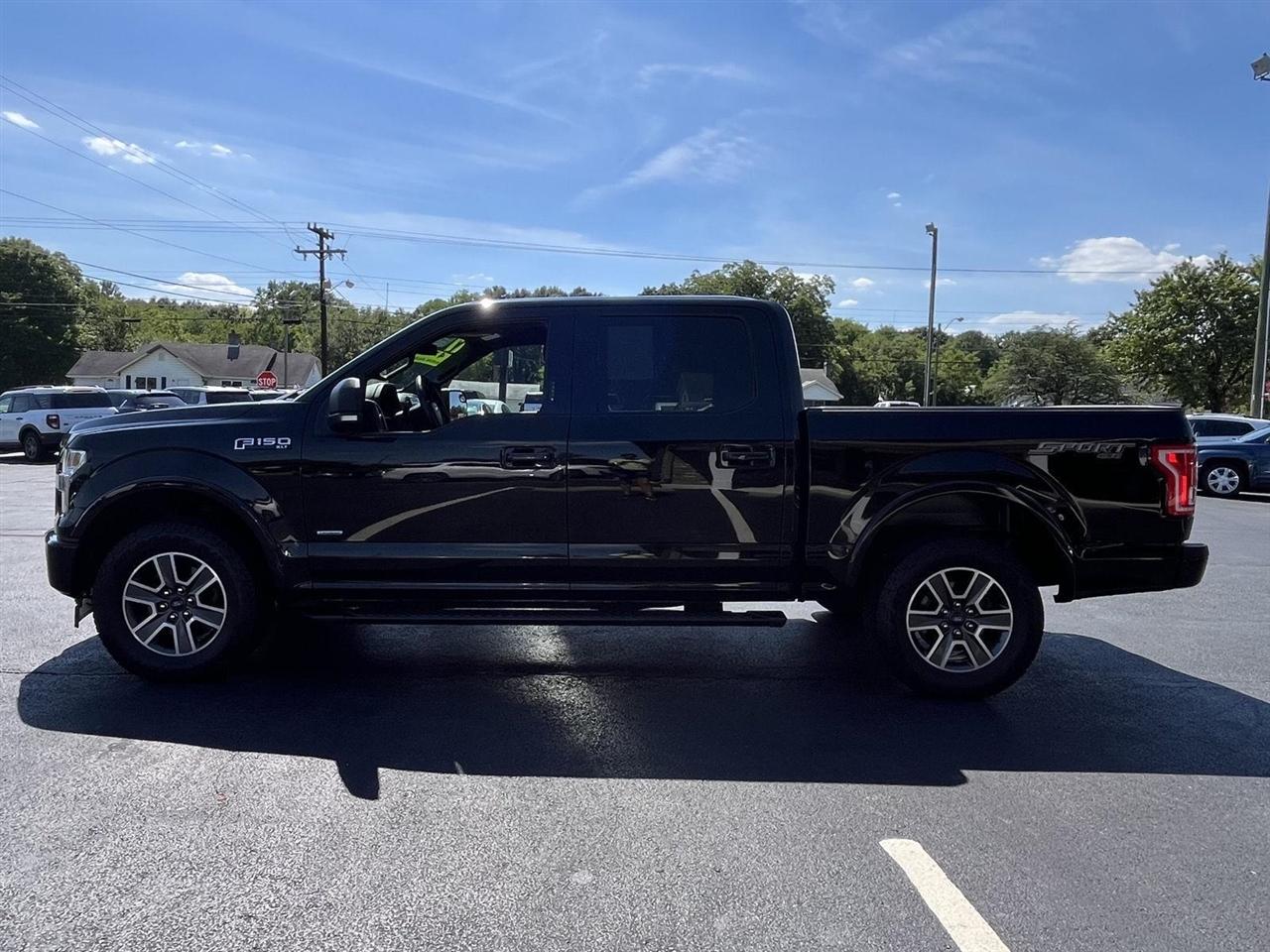 Ford F-150 XLT SuperCrew 4WD 2017