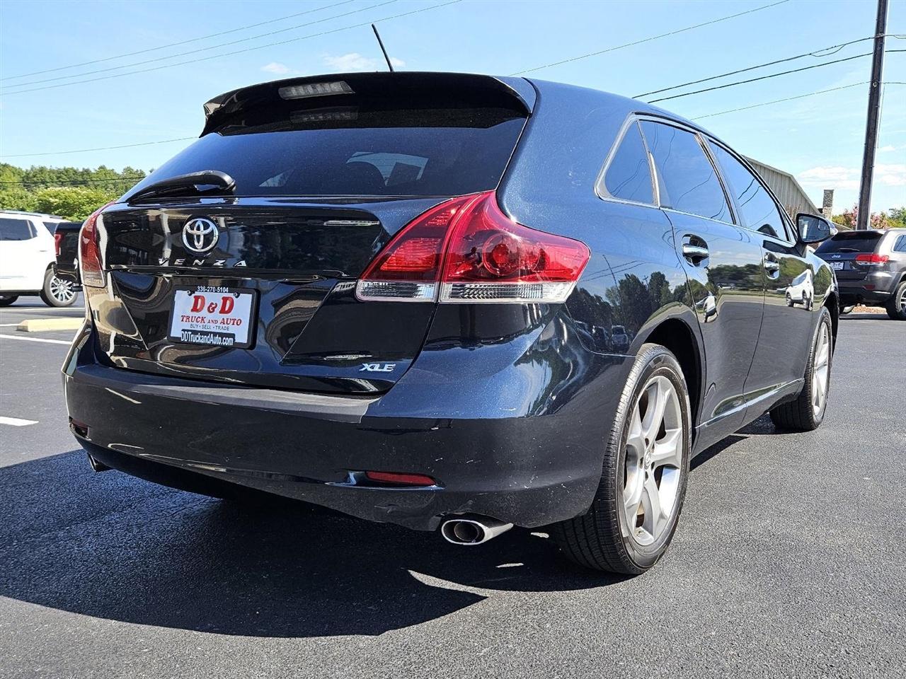 Toyota Venza LE V6 FWD 2013