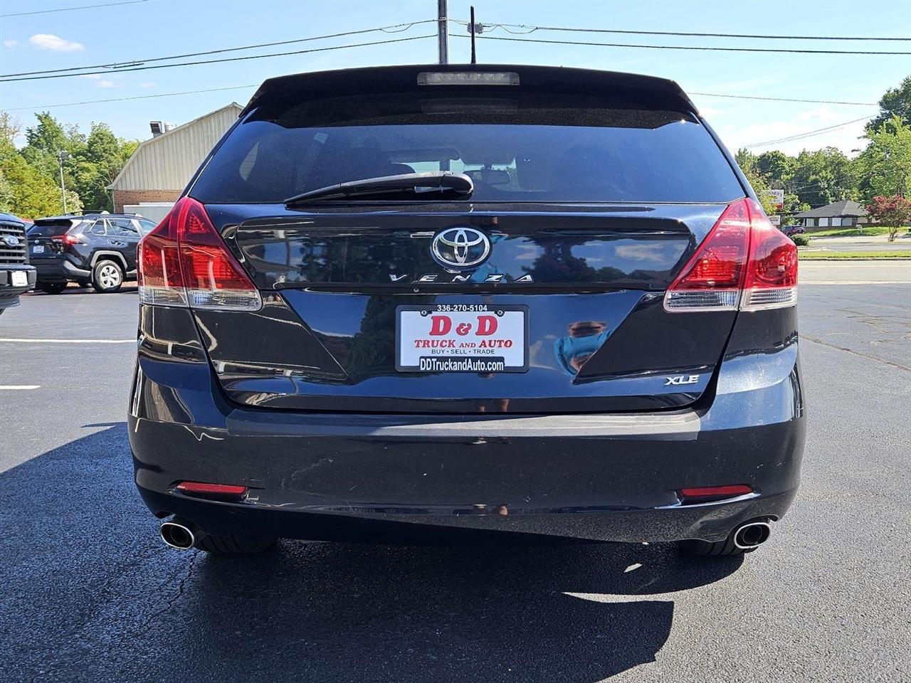Toyota Venza LE V6 FWD 2013
