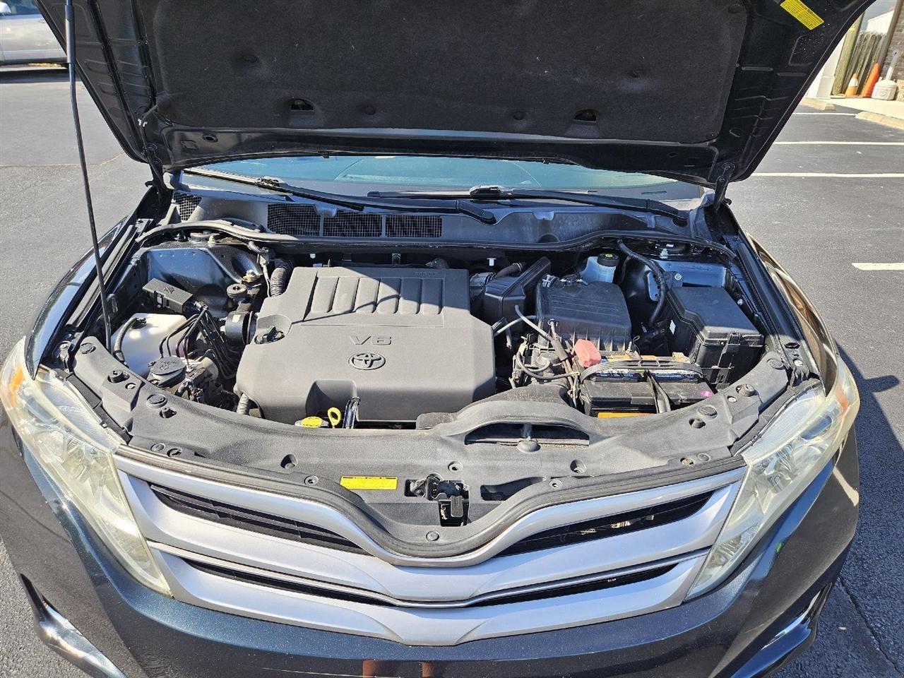 Toyota Venza LE V6 FWD 2013