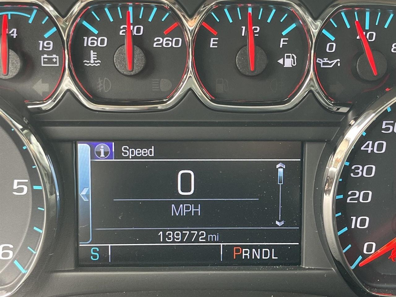 Chevrolet Suburban LT 4WD 2019