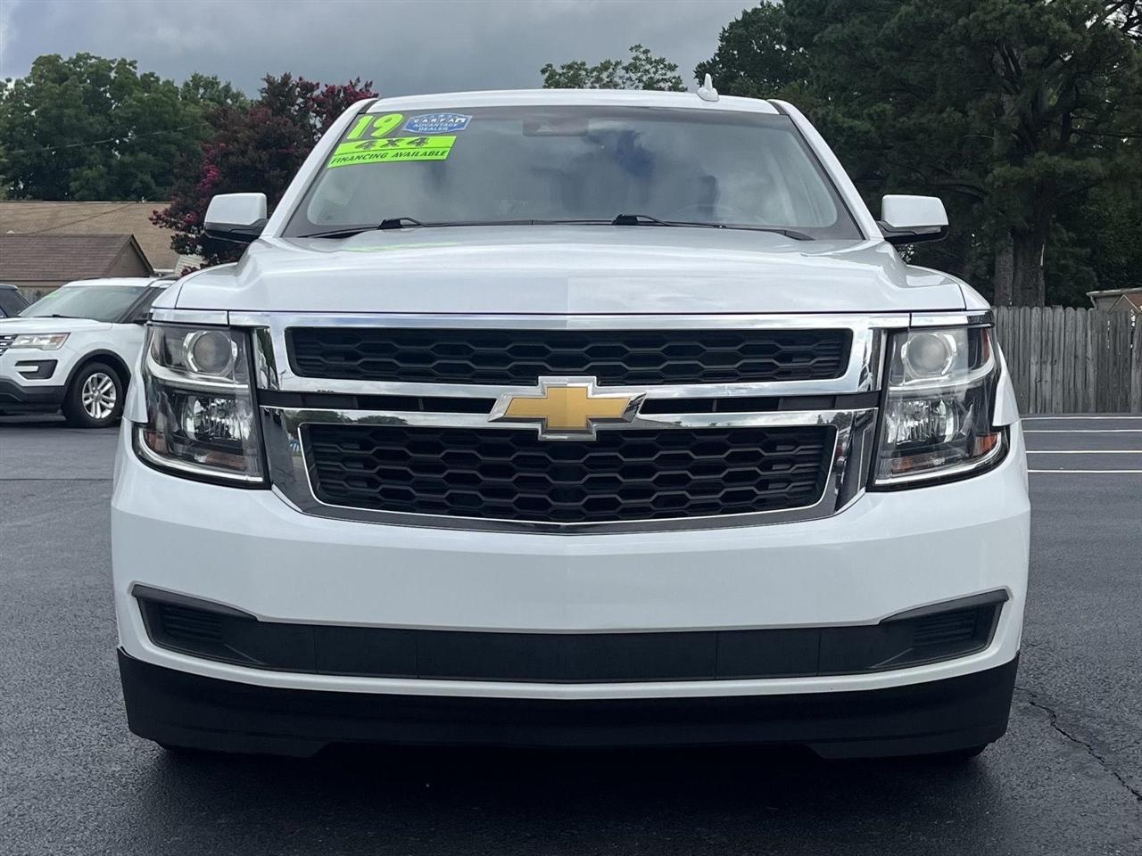 Chevrolet Suburban LT 4WD 2019
