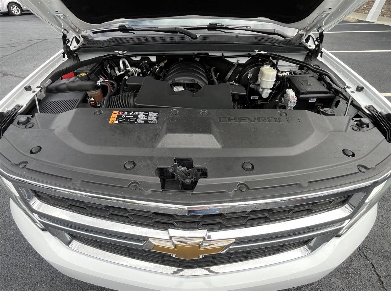 Chevrolet Suburban LT 4WD 2019