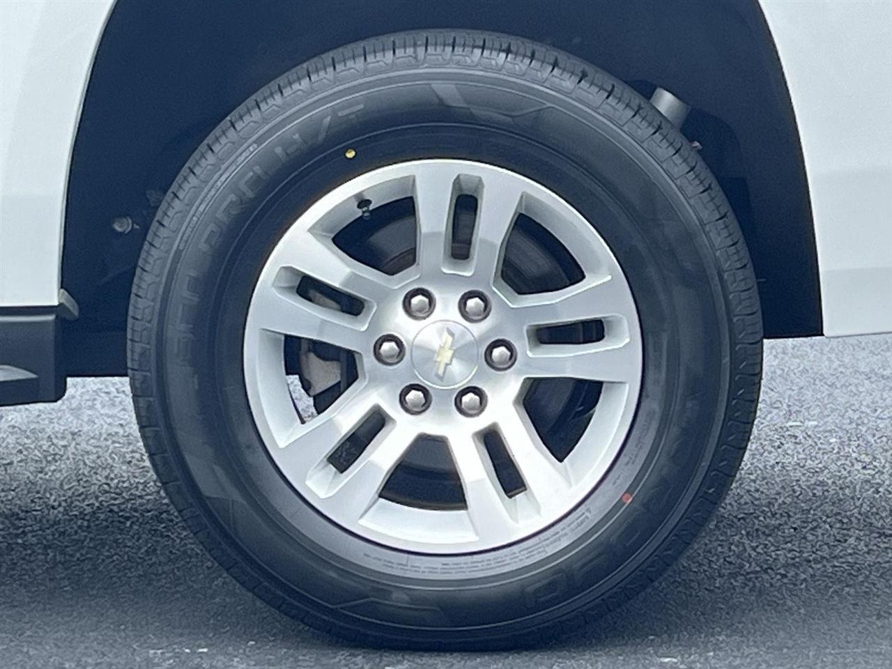 Chevrolet Suburban LT 4WD 2019