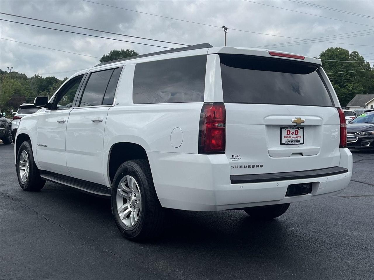 Chevrolet Suburban LT 4WD 2019