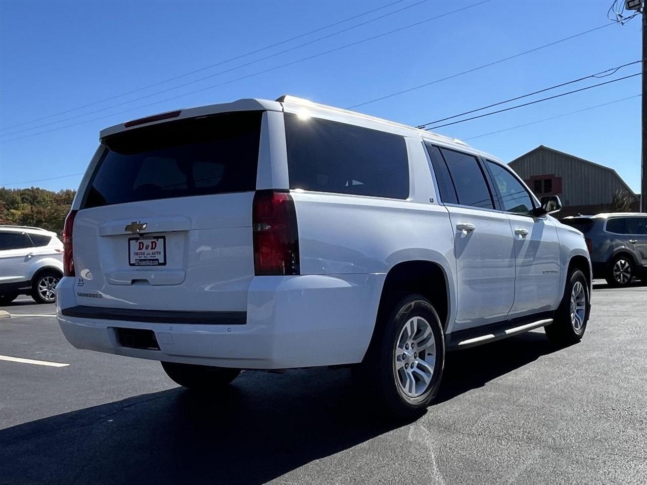 Chevrolet Suburban LT 4WD 2019