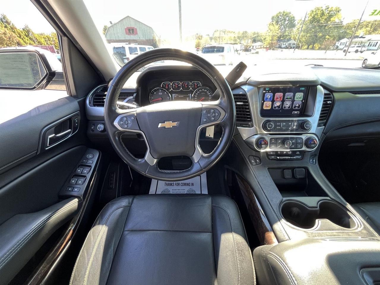 Chevrolet Suburban LT 4WD 2019