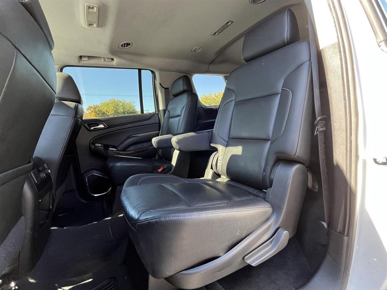 Chevrolet Suburban LT 4WD 2019