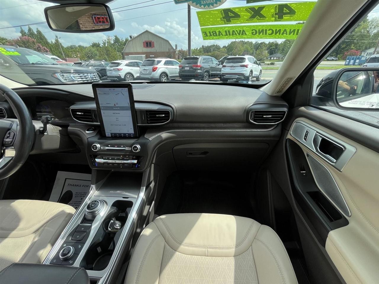 Ford Explorer Platinum AWD 2020