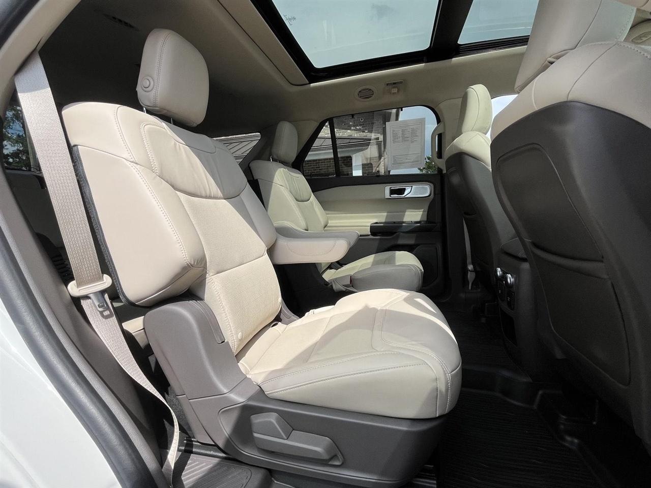 Ford Explorer Platinum AWD 2020