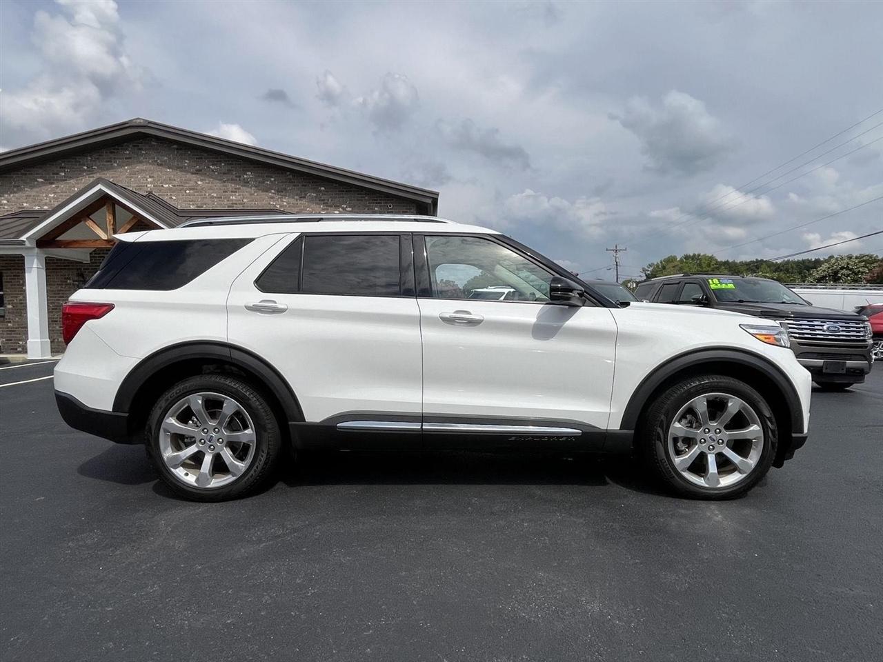 Ford Explorer Platinum AWD 2020