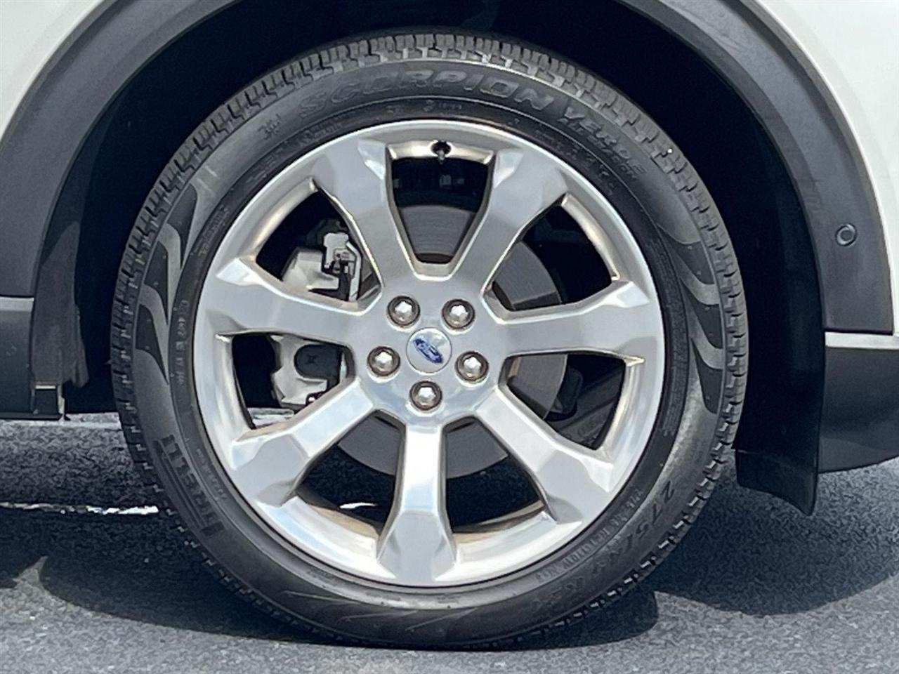 Ford Explorer Platinum AWD 2020