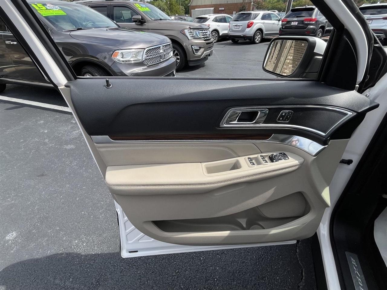 Ford Explorer Limited 4WD 2019