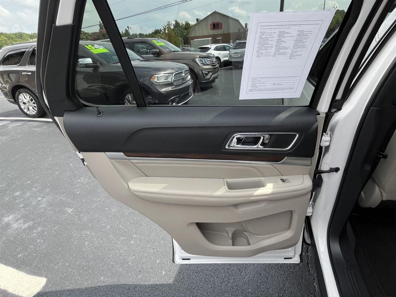 Ford Explorer Limited 4WD 2019