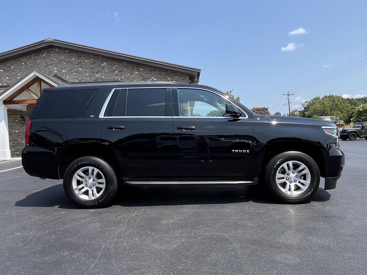 Chevrolet Tahoe LT 4WD 2017
