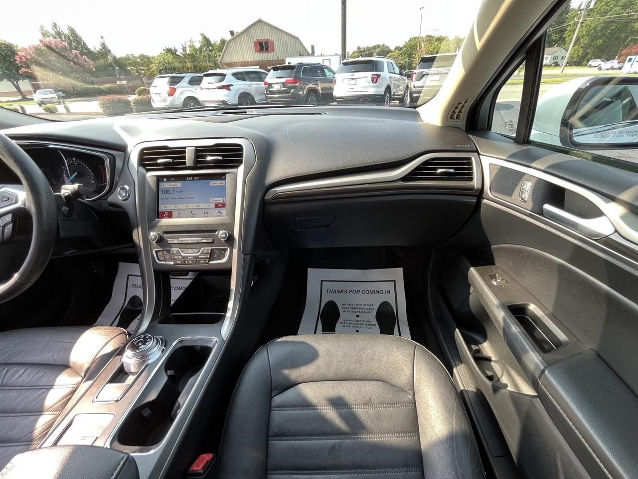 Ford Fusion SE 2017