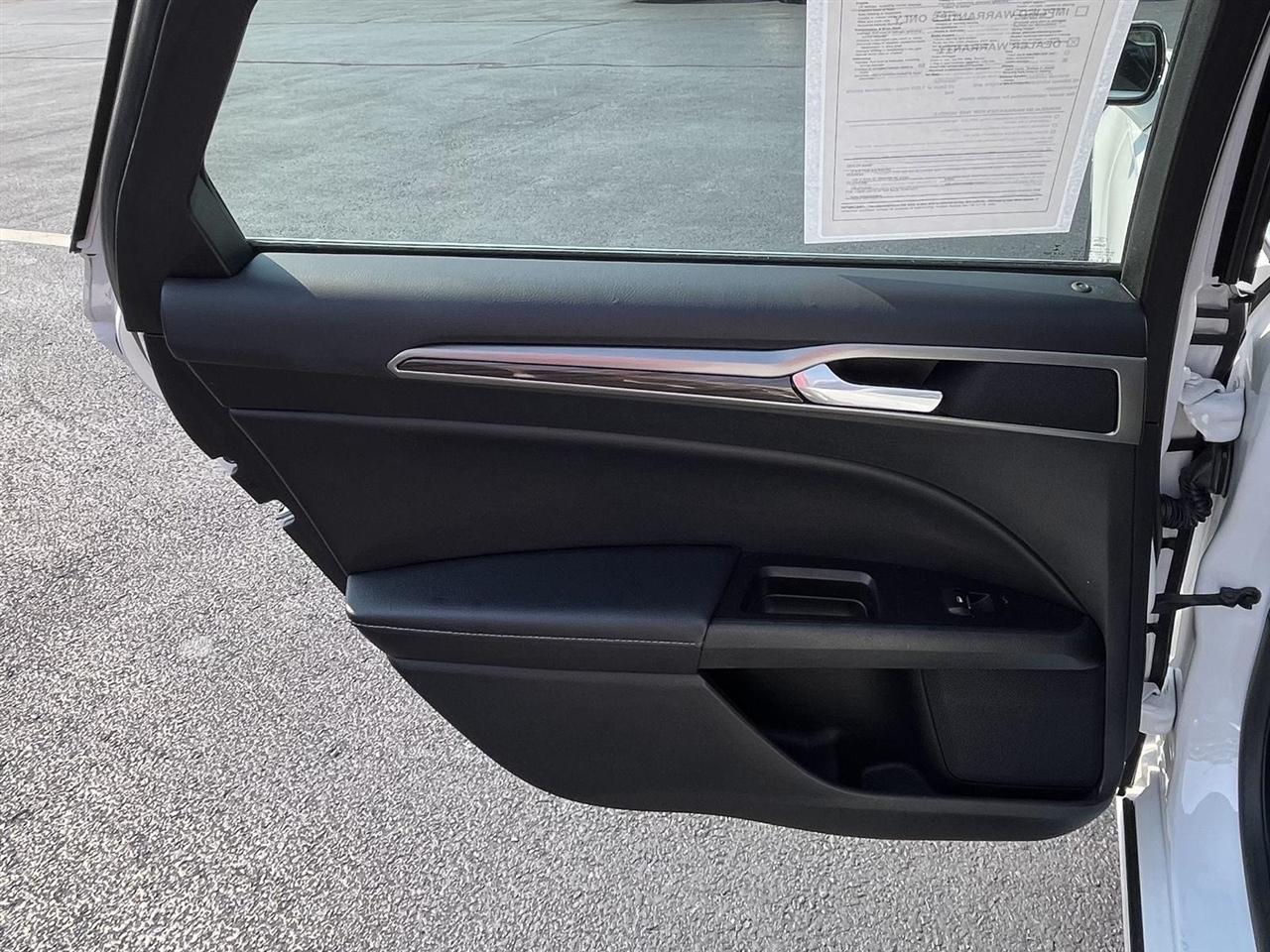Ford Fusion SE 2017