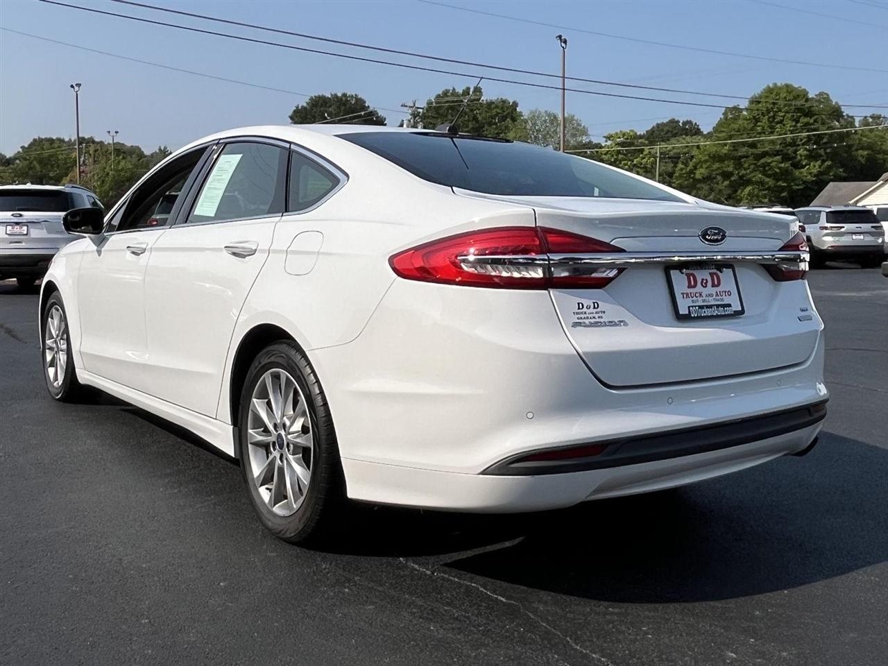 Ford Fusion SE 2017