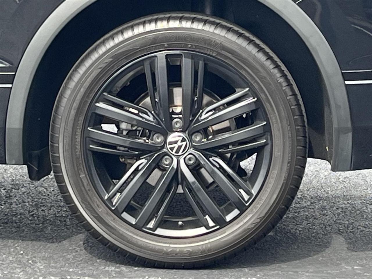 Volkswagen Tiguan SE R-Line Black 4MOTION 2022