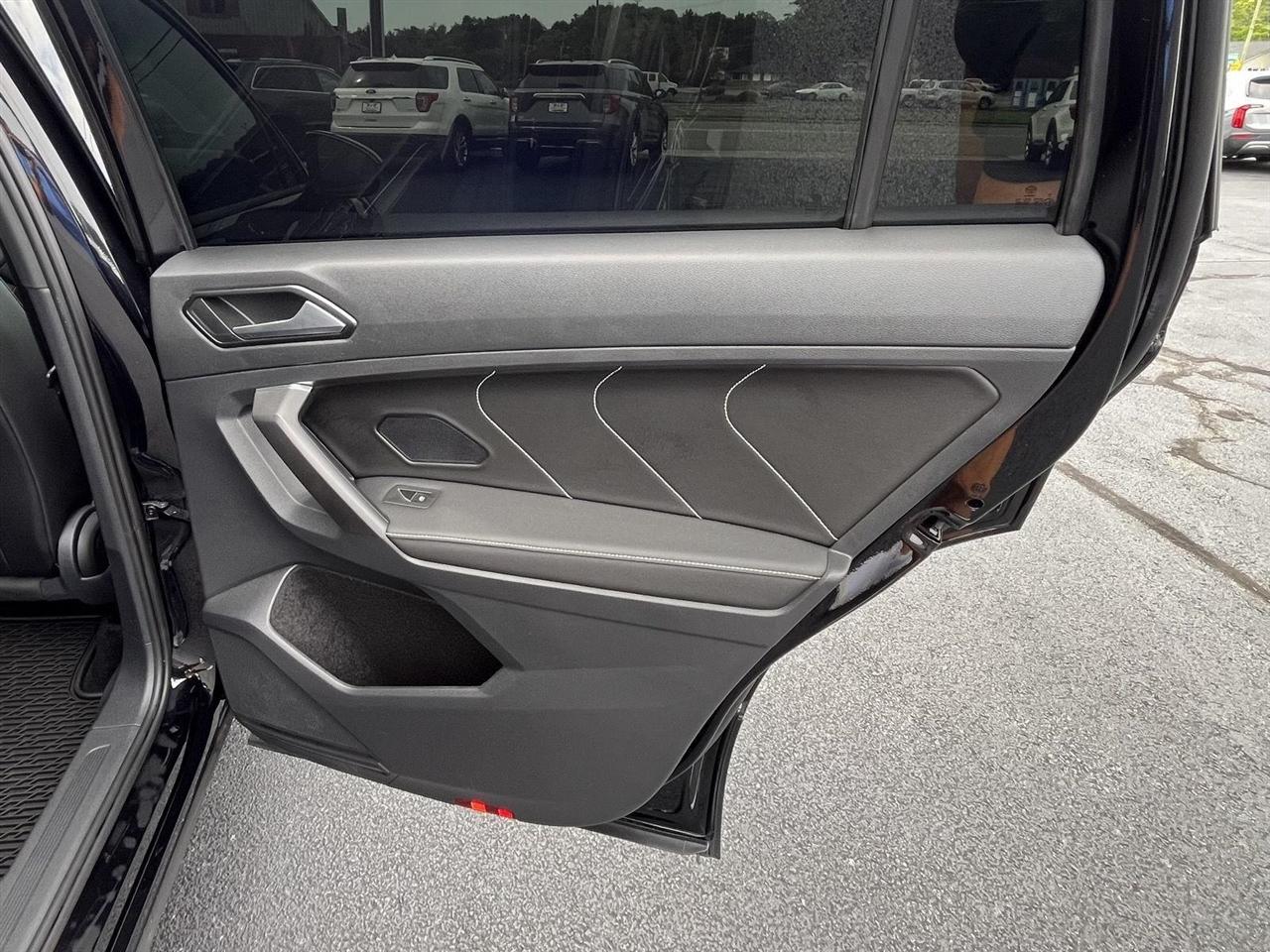 Volkswagen Tiguan SE R-Line Black 4MOTION 2022