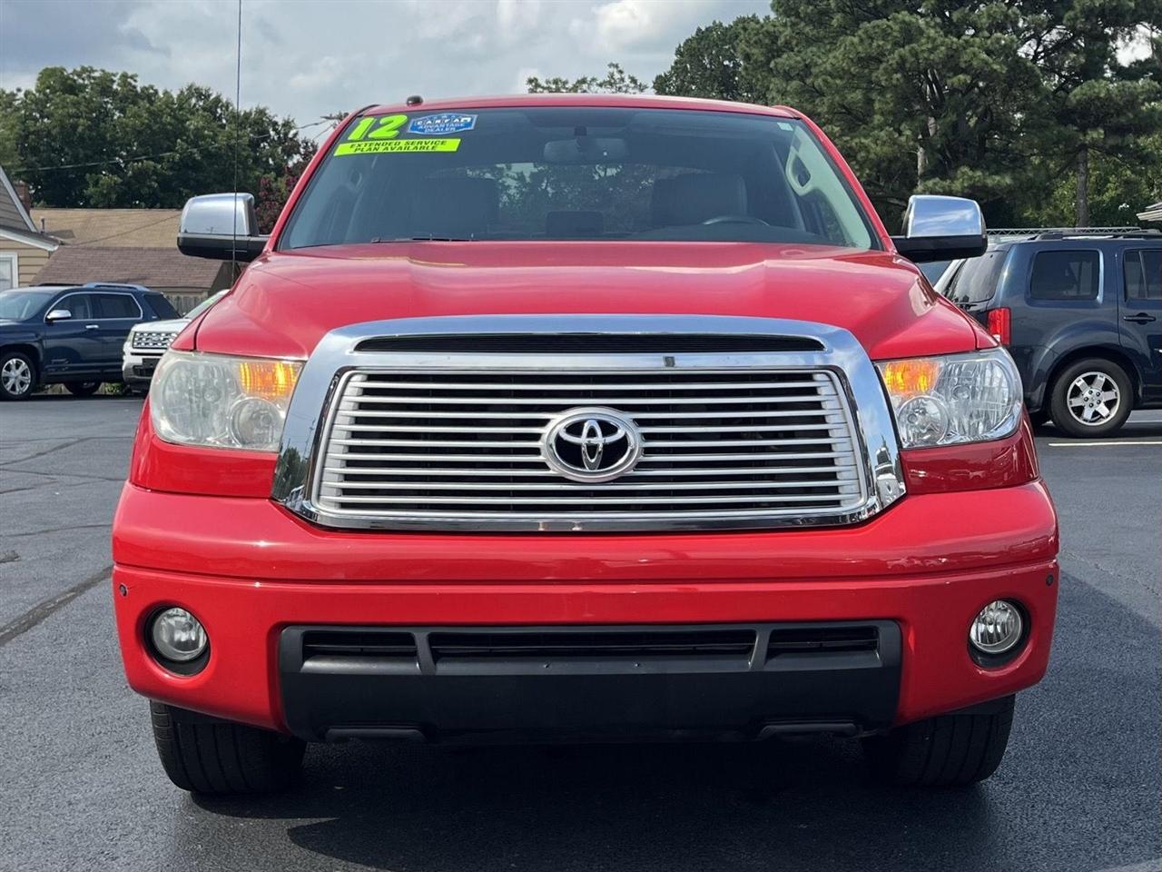 Toyota Tundra Limited 5.7L CrewMax 2WD 2012