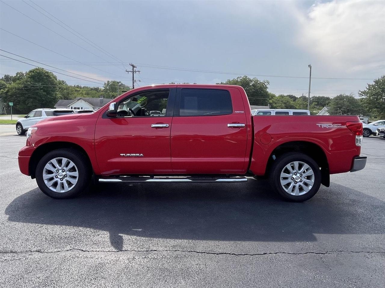 Toyota Tundra Limited 5.7L CrewMax 2WD 2012