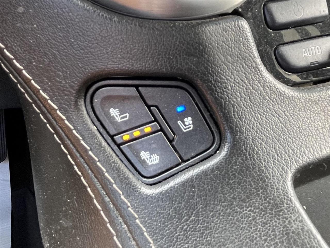 GMC Yukon SLT 2WD 2018