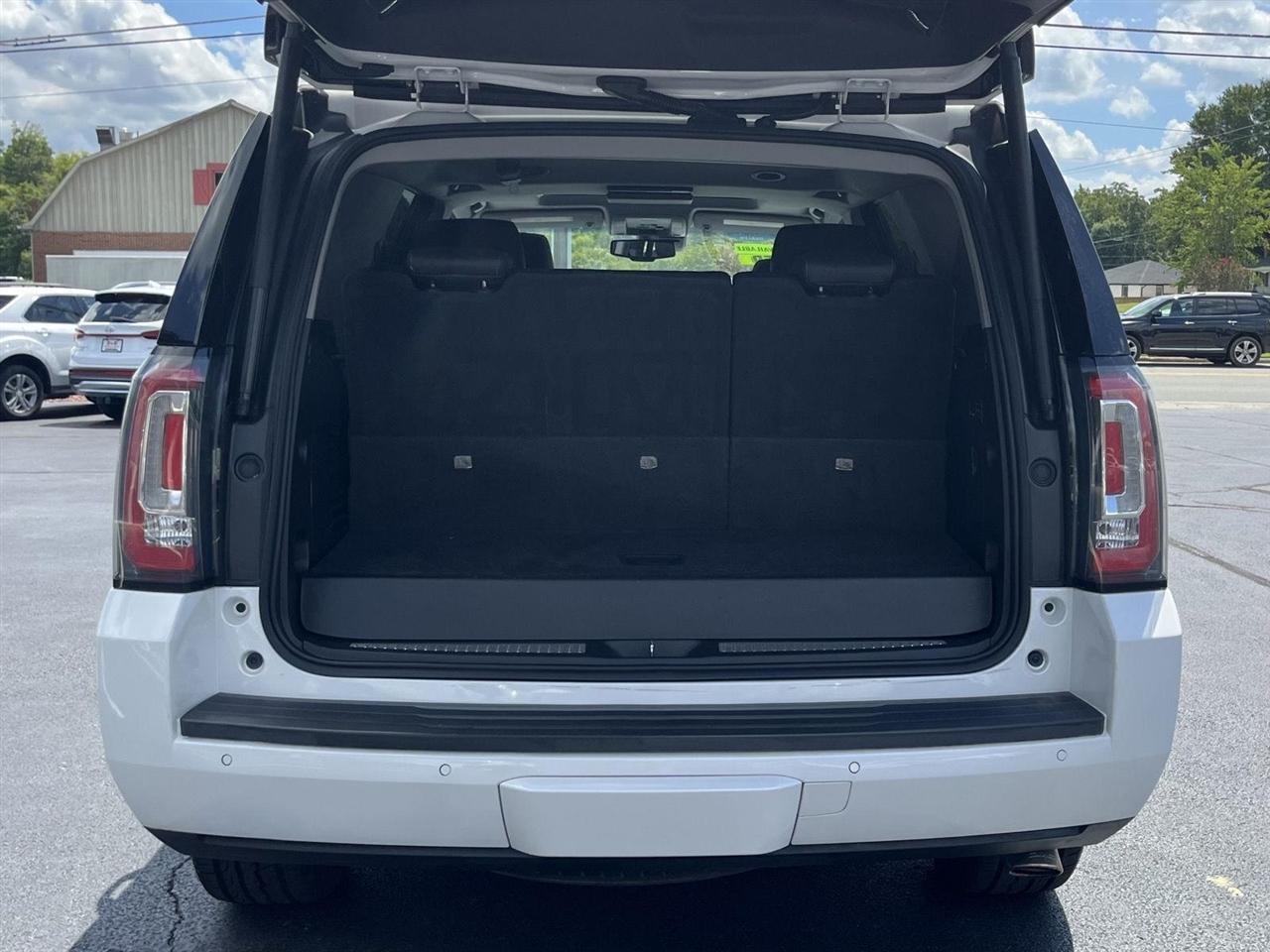 GMC Yukon SLT 2WD 2018