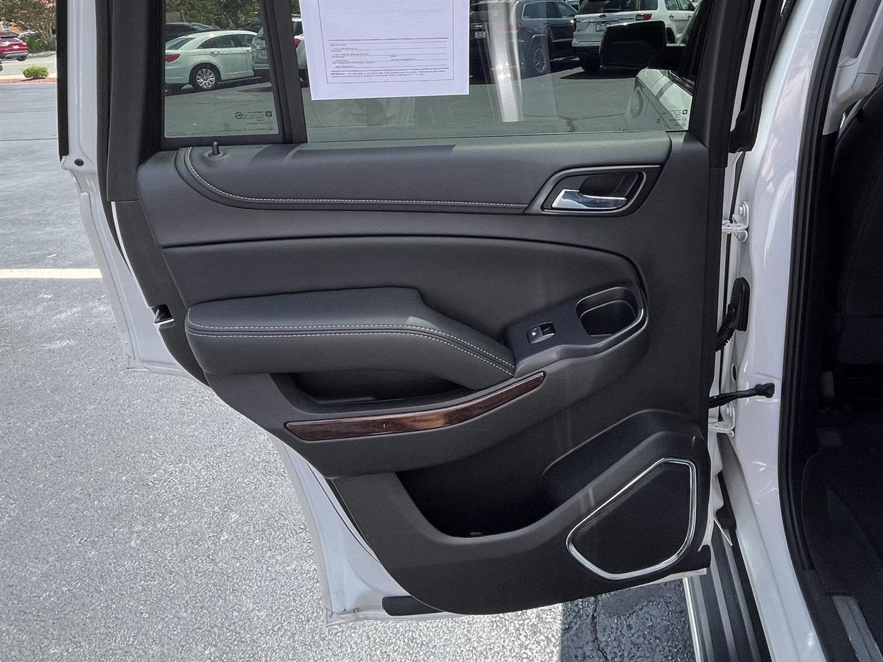 GMC Yukon SLT 2WD 2018