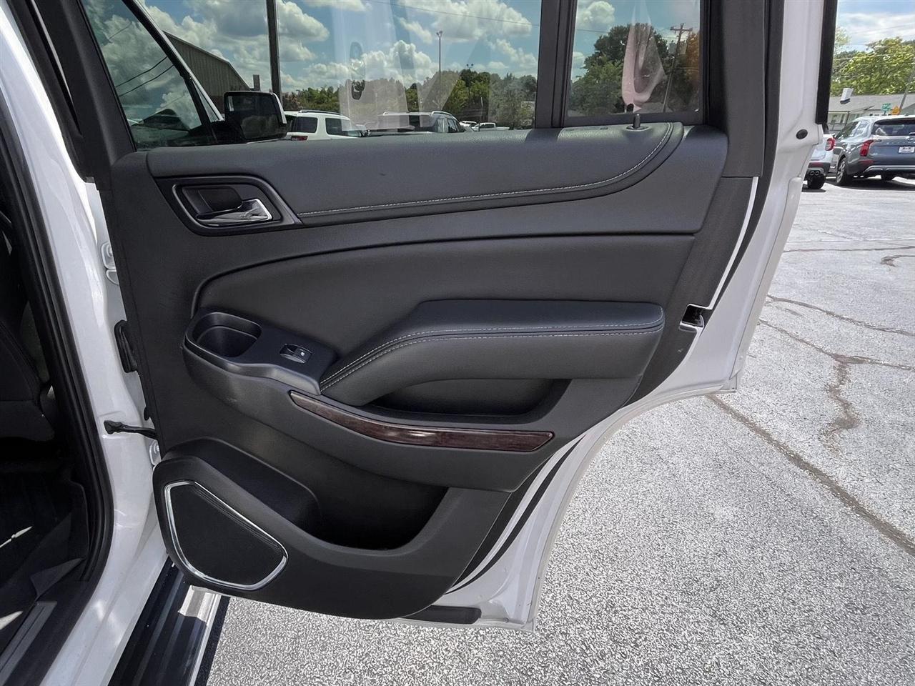 GMC Yukon SLT 2WD 2018
