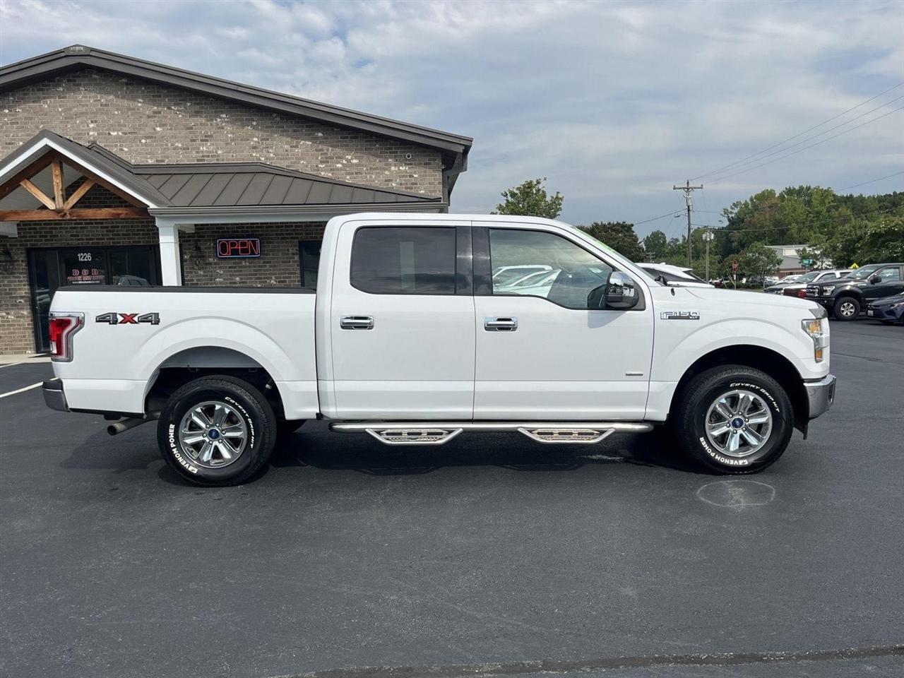 Ford F-150 XLT SuperCrew 6.5-ft. Bed 4WD 2017