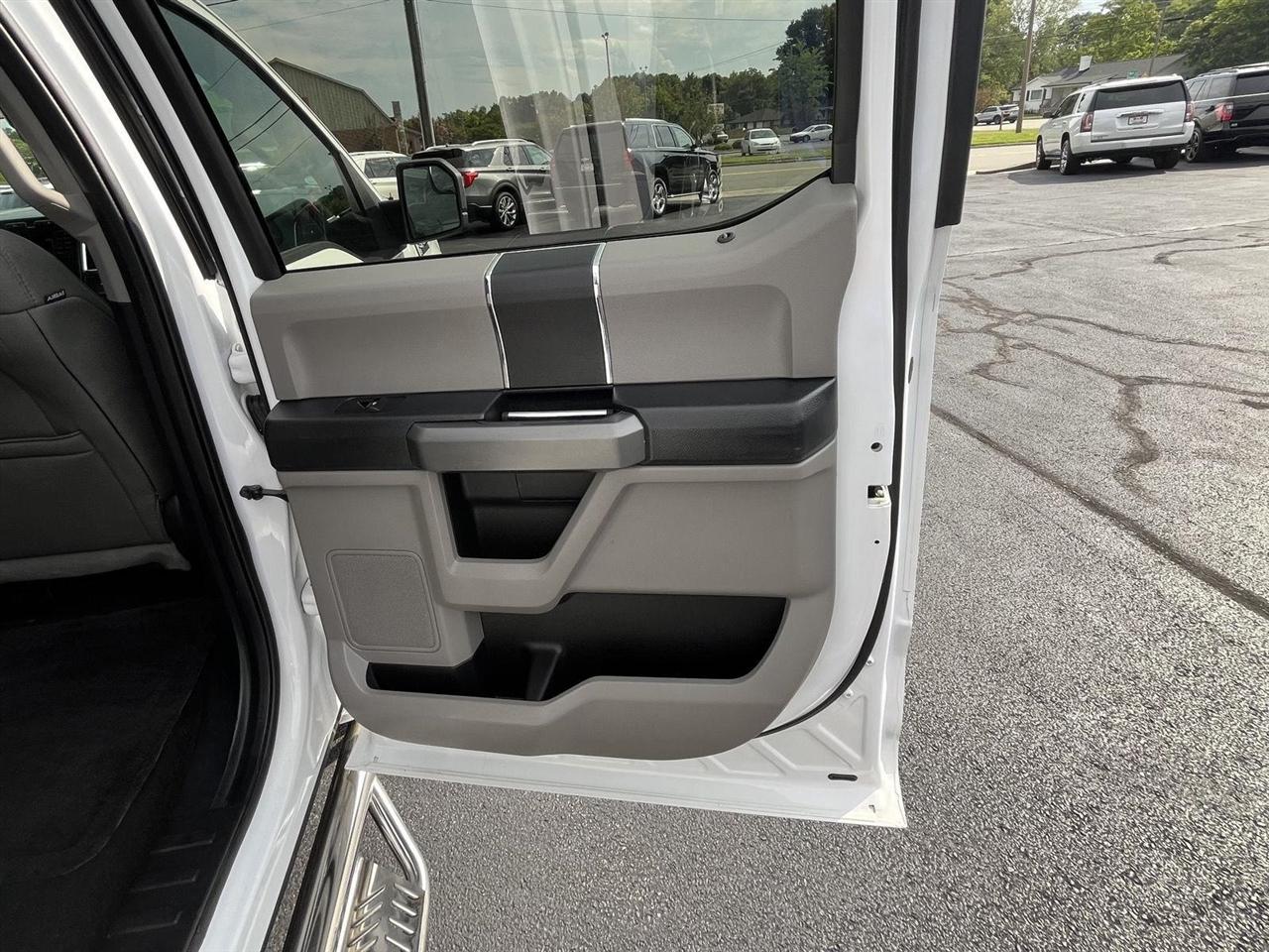 Ford F-150 XLT SuperCrew 6.5-ft. Bed 4WD 2017