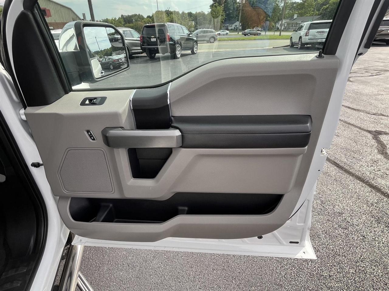 Ford F-150 XLT SuperCrew 6.5-ft. Bed 4WD 2017