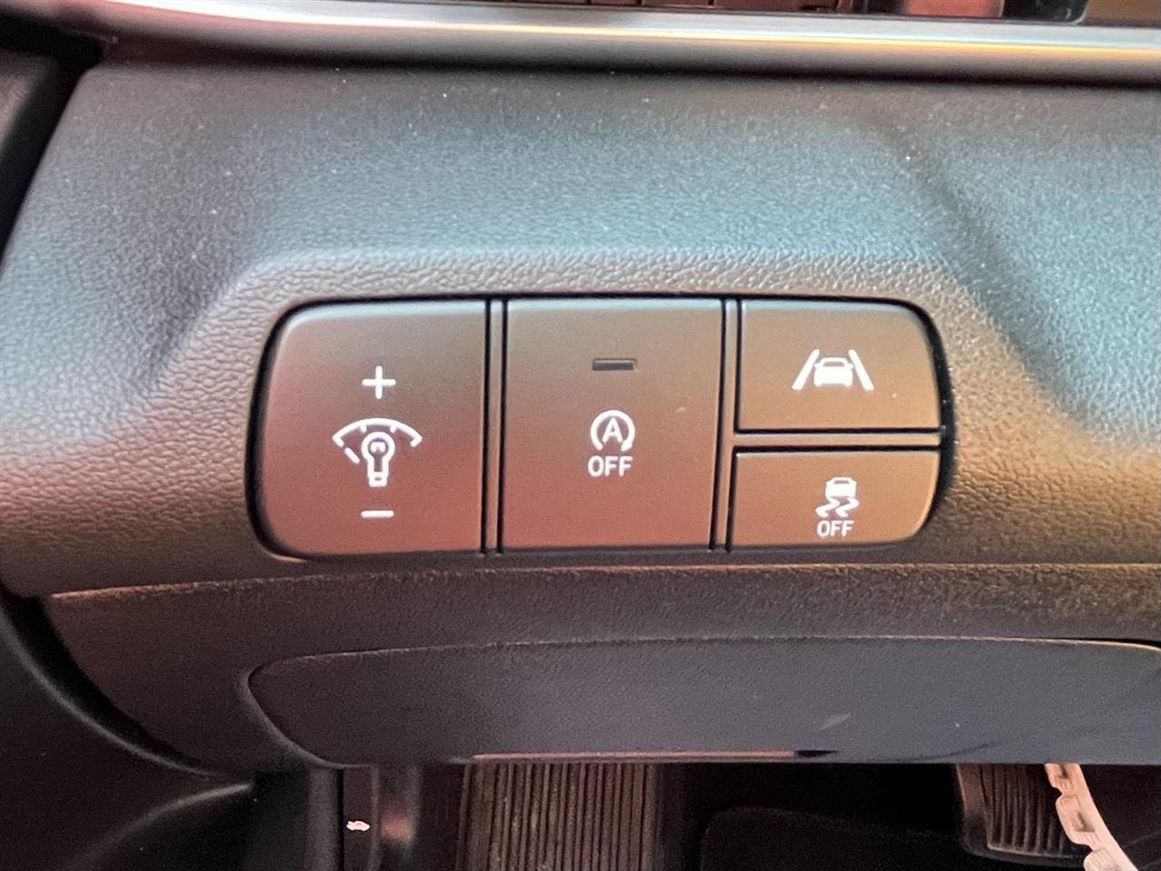Hyundai Elantra SE 2021
