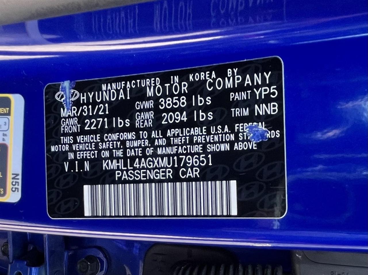 Hyundai Elantra SE 2021