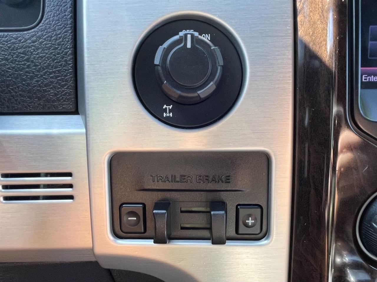 Ford F-150 Platinum SuperCrew 5.5-ft. Bed 2WD 2013