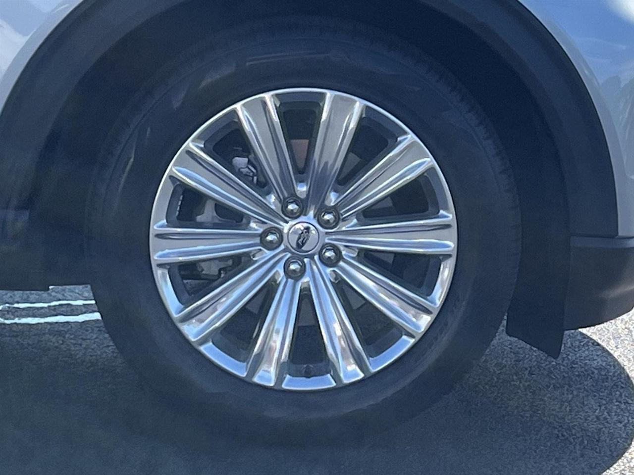 Ford Explorer Limited 2023