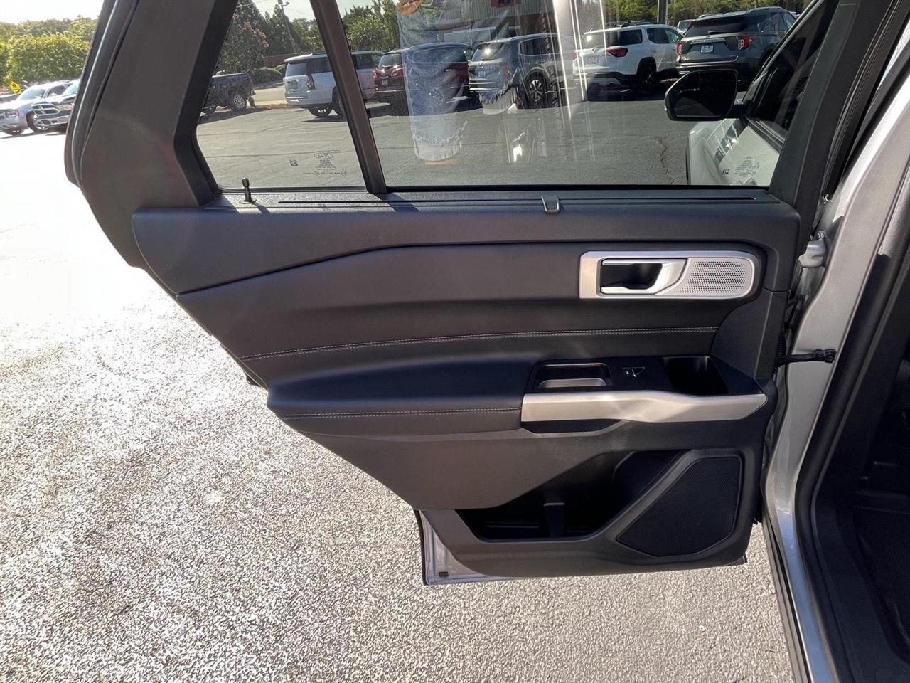 Ford Explorer Limited 2023