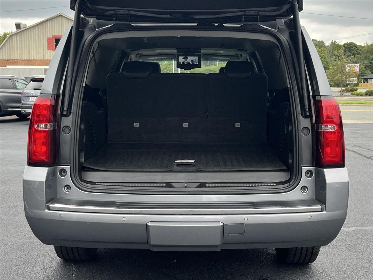 Chevrolet Suburban Premier 4WD 2018