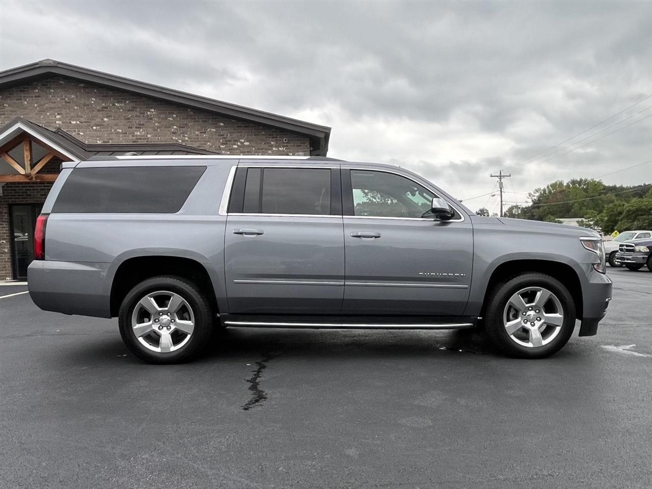 Chevrolet Suburban Premier 4WD 2018