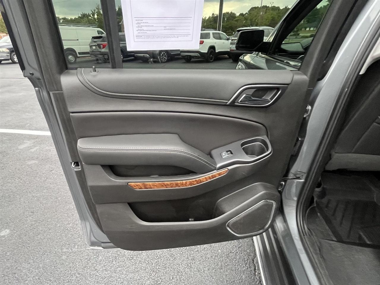 Chevrolet Suburban Premier 4WD 2018